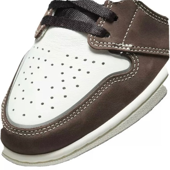 Nike Air Jordan 1 Retro High OG “Hand Crafted” Sneakers DH3097 Size M10.5/W12 - Picture 6 of 7